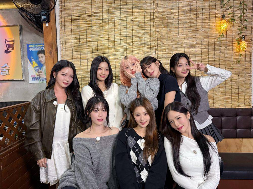 fromis_9 (Instagram.com/realfromis_9)