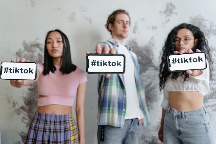 Dengan Fitur Pelibatan Keluarga, Orang Tua Awasi Anak Remaja di TikTok