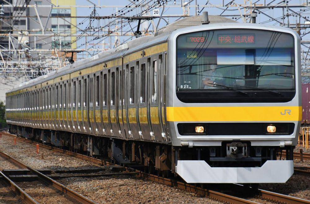 ilustrasi kereta lokal rute Narita--Tokyo (commons.wikimedia.org/不知火255)