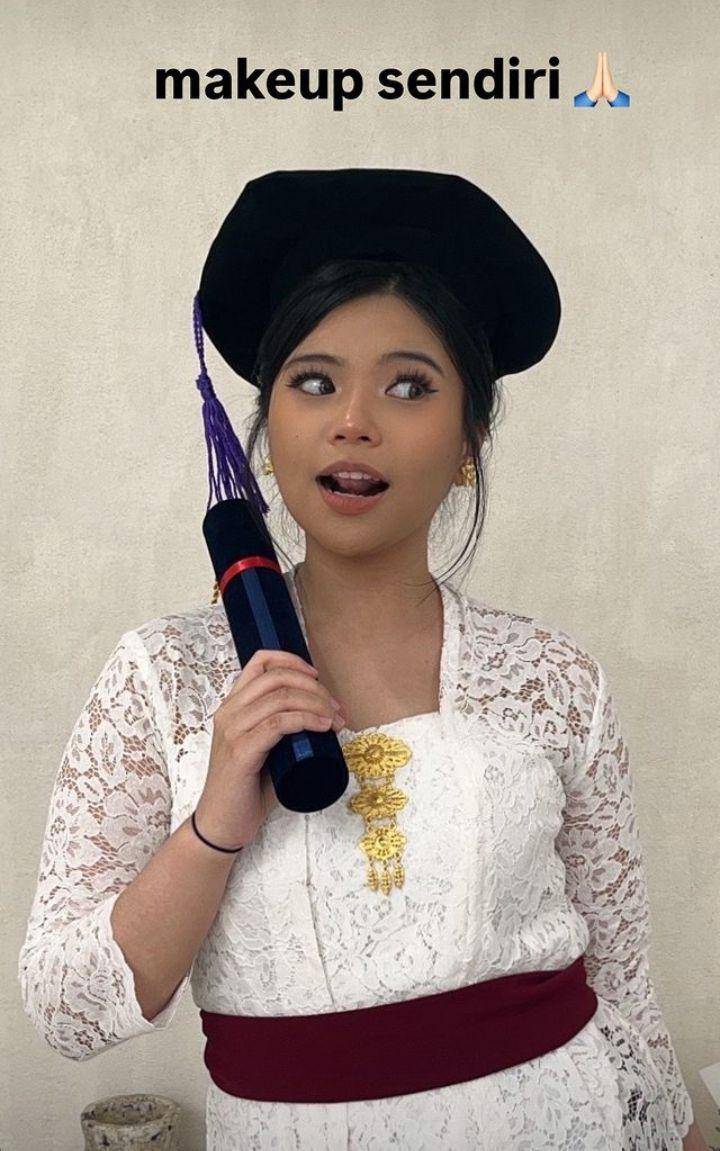 Adik Joshua wisuda (Instagram.com/jocelynshrmn)