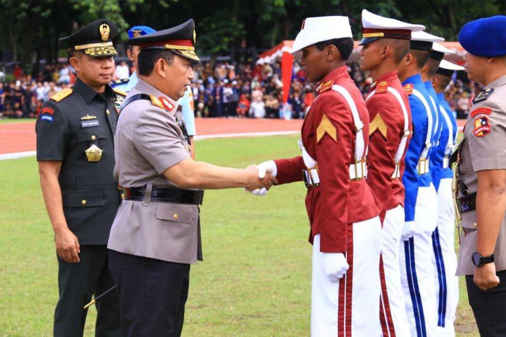 Ratusan Taruna Akademi TNI Diwisuda, Ini Pesan Jenderal Agus