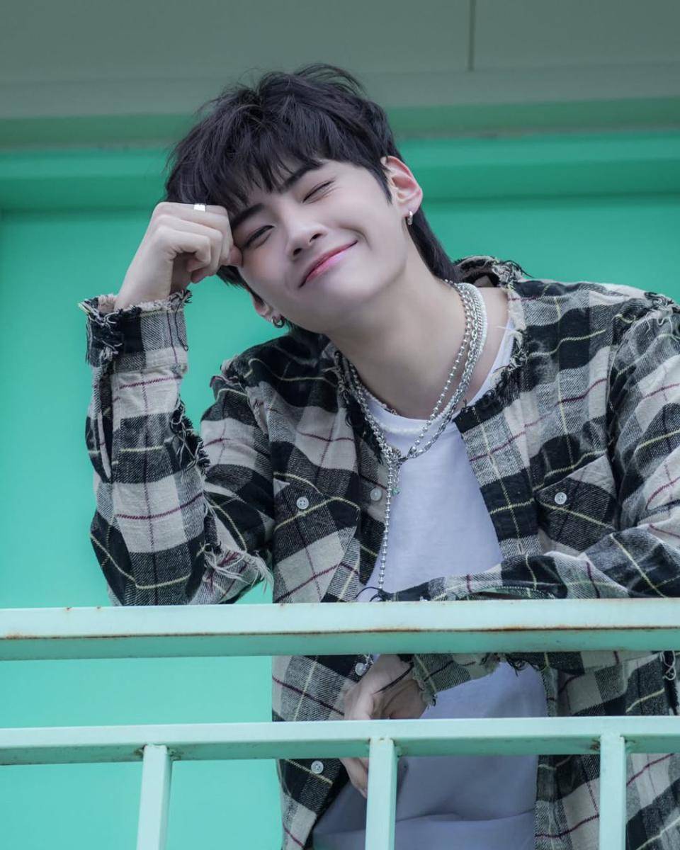 Lee Jin Hyuk (instagram.com/ljh_babysun)