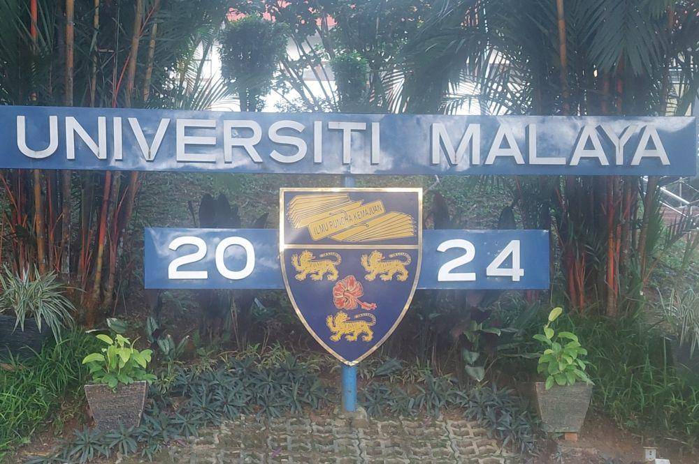 foto Universitas Malaya (commons.wikimedia.org/PeaceSeekers)