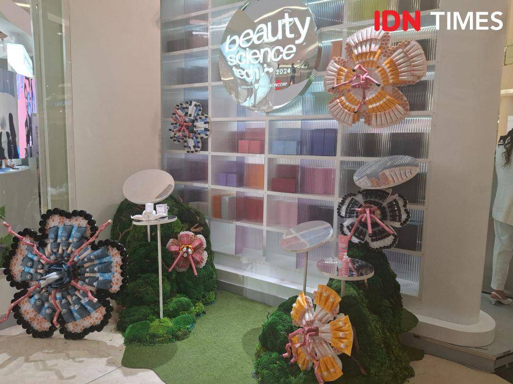 Beauty Science Tech 2024 di Senayan City Mall (IDN Times/Adyaning Raras)