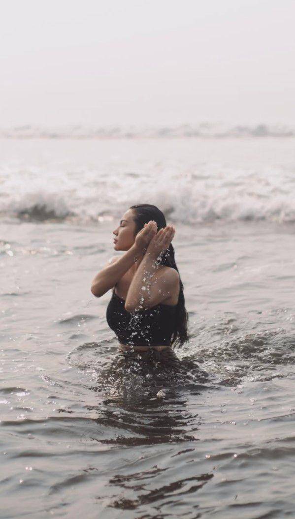 potret Ariel Tatum jalani prosesi melukat (instagram.com/arieltatum)