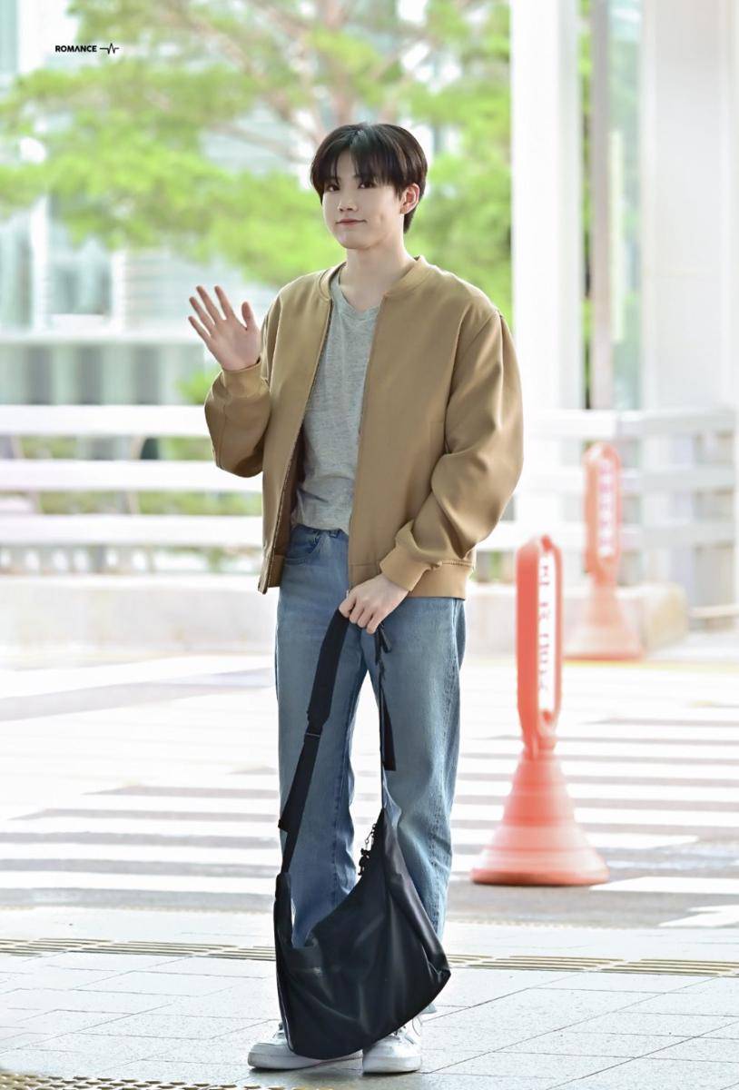 Junkyu TREASURE (x.com/romance0099)