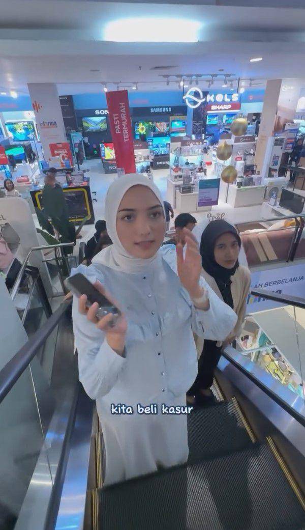 potret Citra Kirana kasih surprise bridal shower ke karyawan (instagram.com/citraciki)