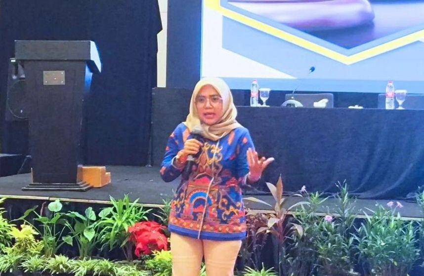 Anggota Bawaslu Tulang Bawang, Desi Triyani. (Dok. Bawaslu Tulang Bawang).