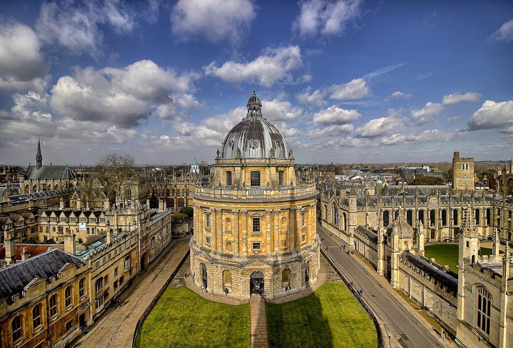 Potret University of Oxford (pixabay.com/alfcermed)