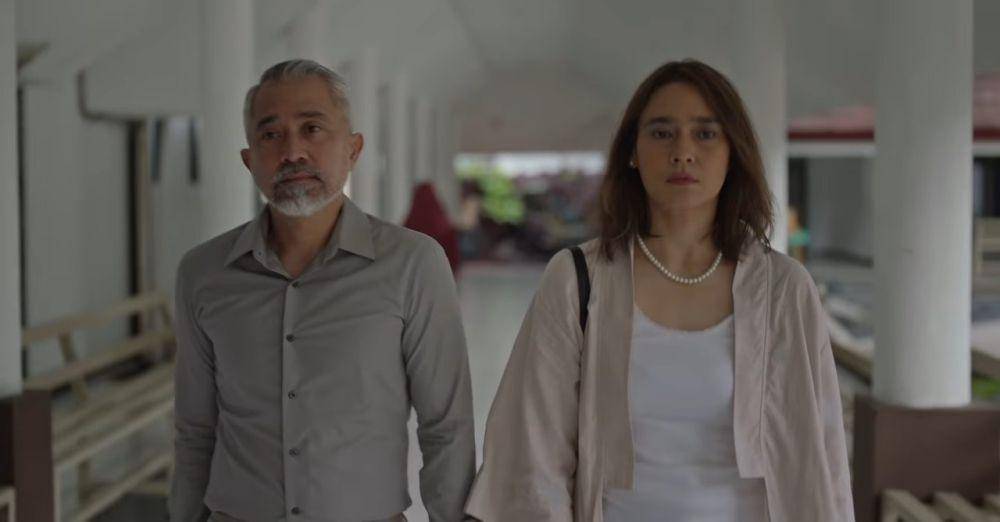poster film Mungkin Kita Perlu Waktu (dok. Karuna Pictures/Mungkin Kita Perlu Waktu)