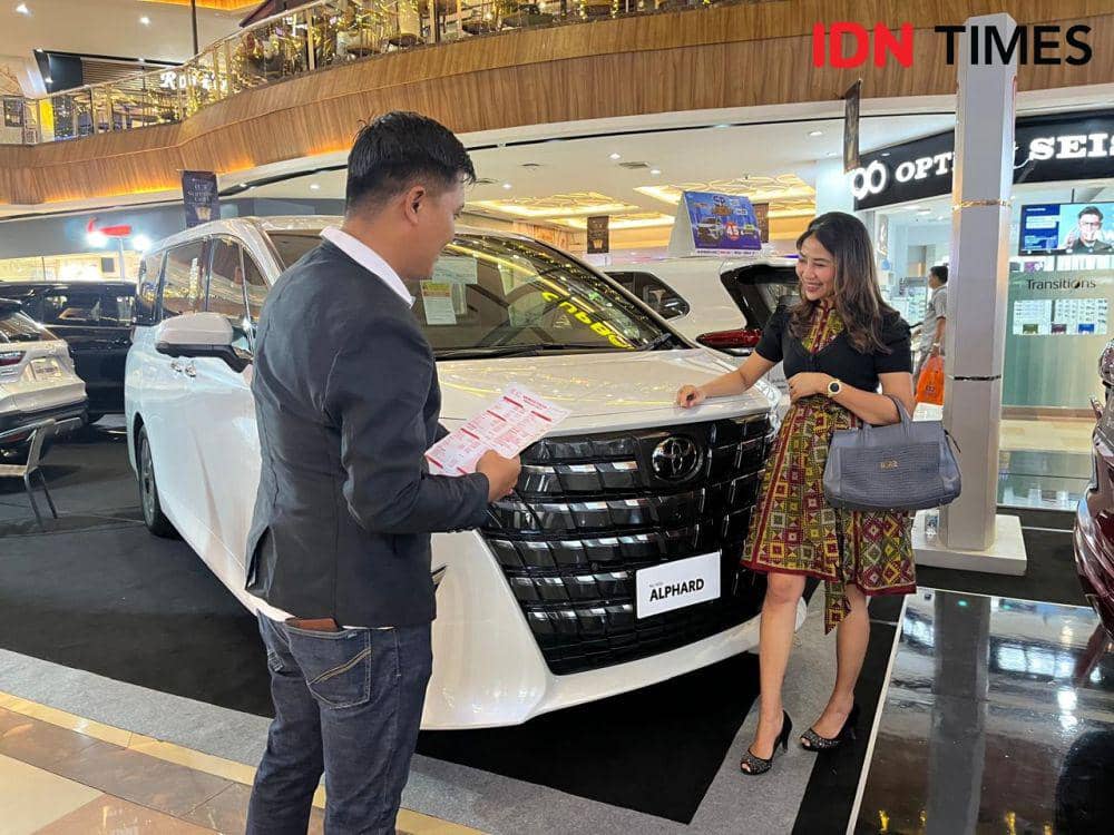 Pajak Naik di Tahun 2025, Dealer Mobil Dorong Penjualan di Akhir Tahun