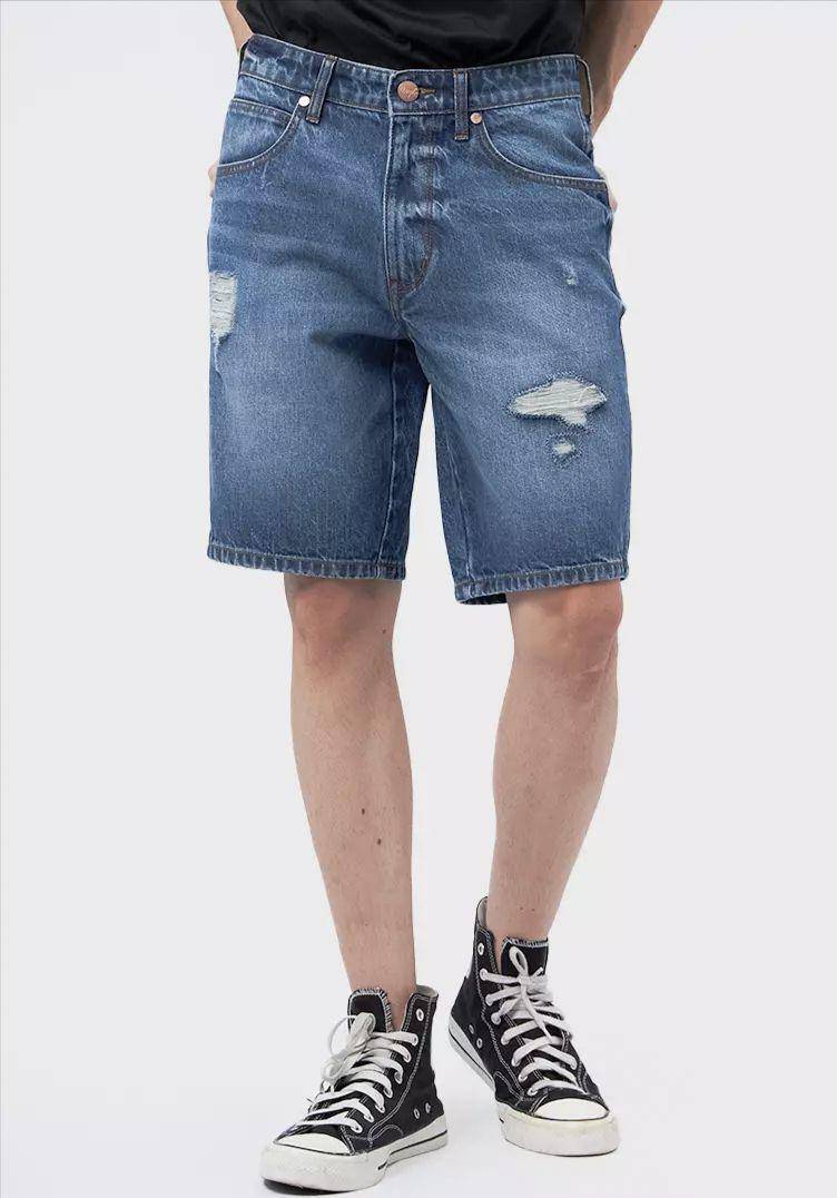 WRANGLER Short Pants Regular SRTTX 02A24 (zalora.co.id/Wrangler Official Store)