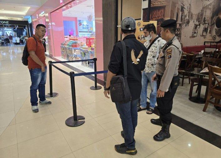 Seorang Pria Jatuh dari Lantai 3 Mall Plaza Medan Fair