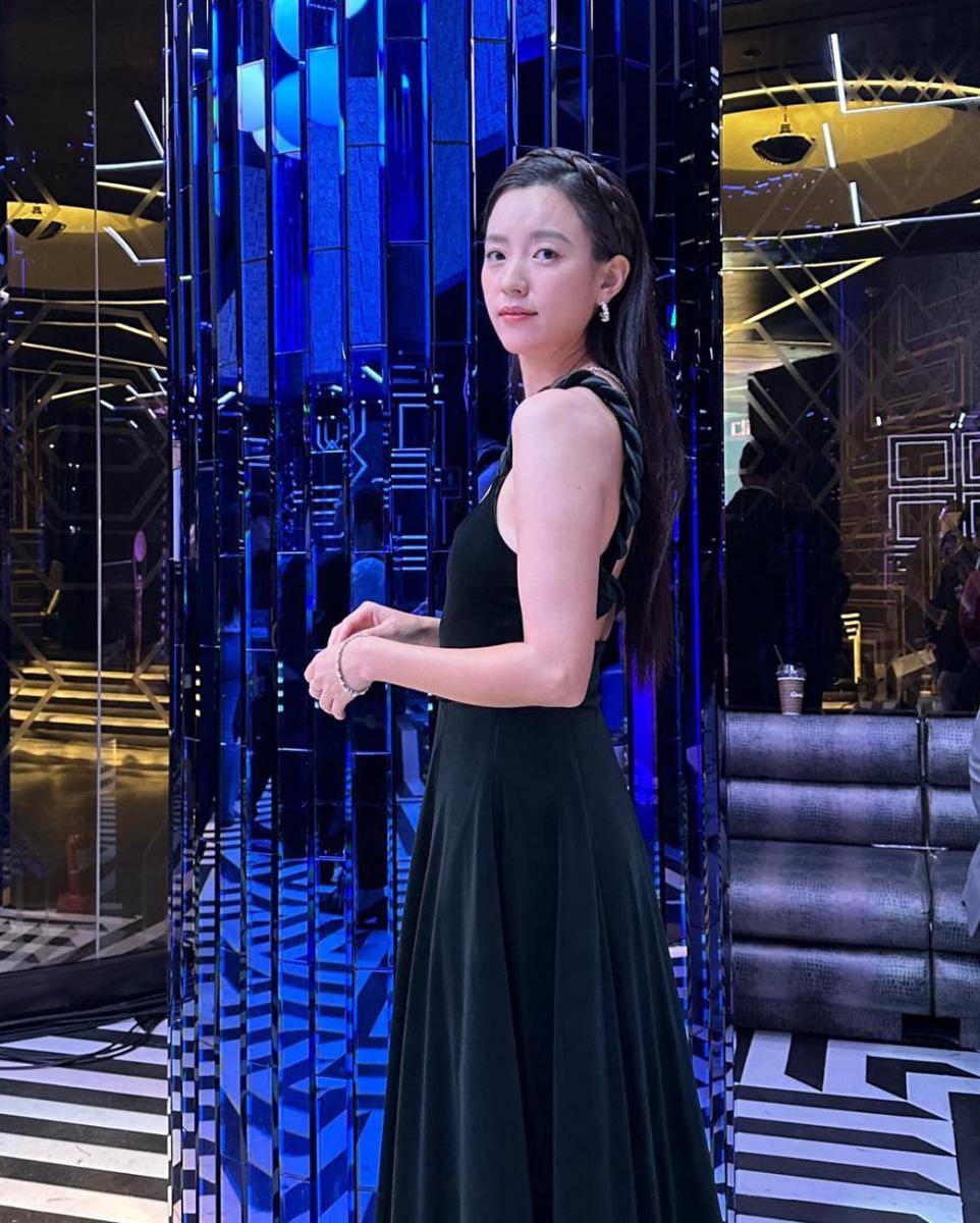 Han Hyo Joo (instagram.com/bhent_official)