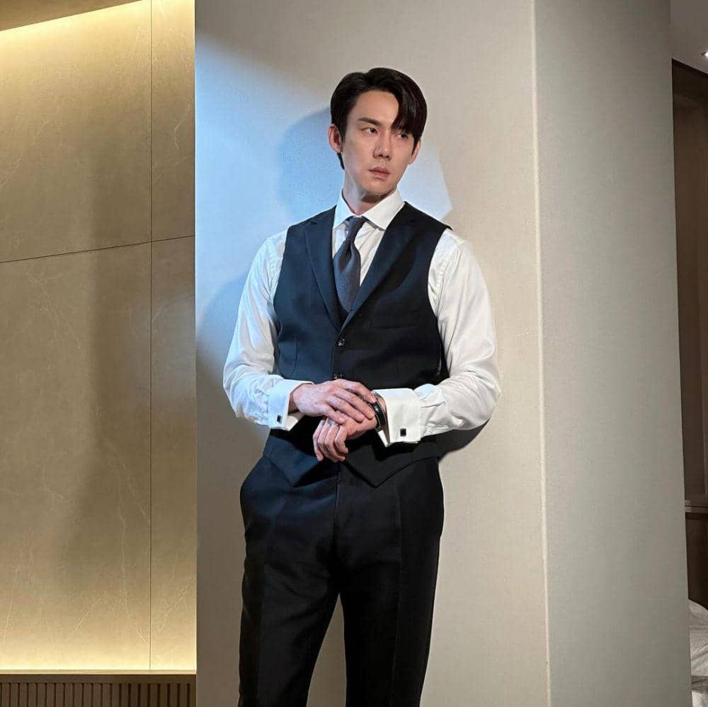 Yoo Yeon Seok (instagram.com/yoo_yeonseok)