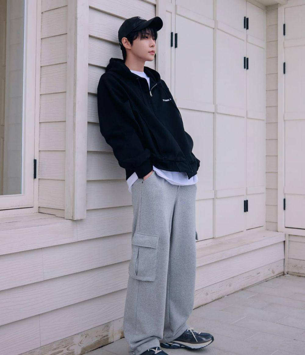 ide mix and match outer ala Doyoung NCT (instagram.com/citybreeze_official)