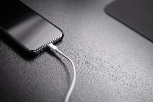 Berapa Suhu Maksimal iPhone saat Pemakaian Ekstrem?