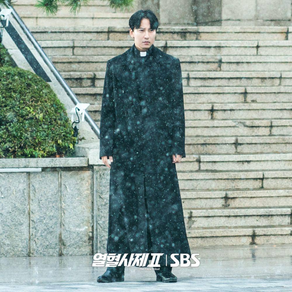 still cut drama Korea The Fiery Priest 2 (instagram.com/sbsdrama.official)