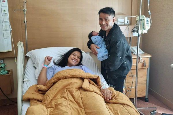 7 Potret Duma Riris, Istri Judika Melahirkan Anak Ketiga