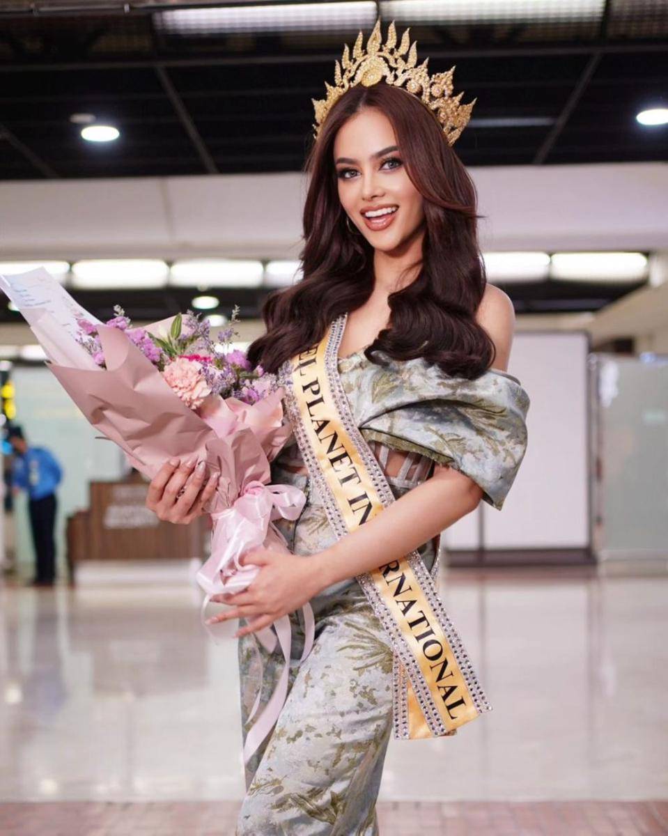 Potret Kepulangan Olla Levina Usai Miss Planet International 2024 (Instagram.com/yayasanduniamegabintang)