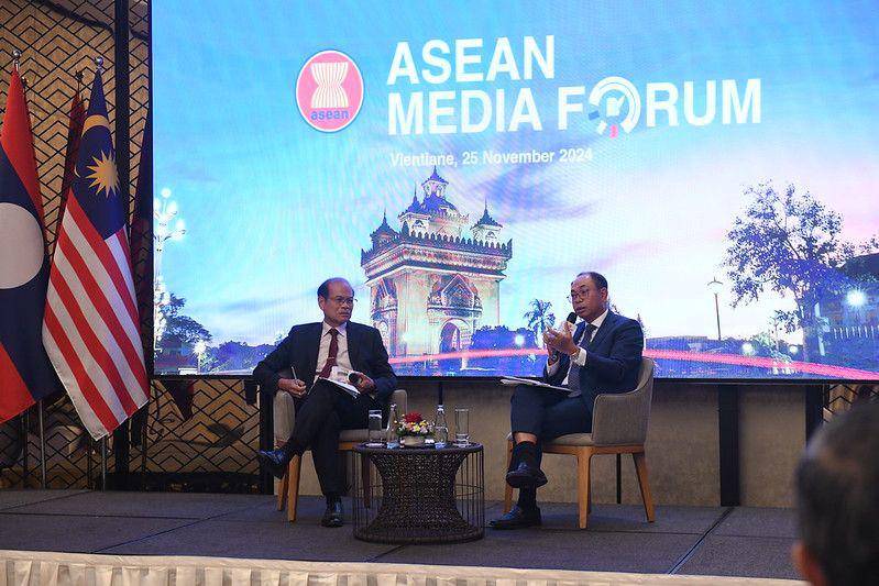 Direktur Jenderal Departemen ASEAN Kementerian Luar Negeri Laos, Chatoulong Bouasisavath, dalam ASEAN Media Forum 2024 (dok. ASEAN Secretariat/Fitriana Valencia)