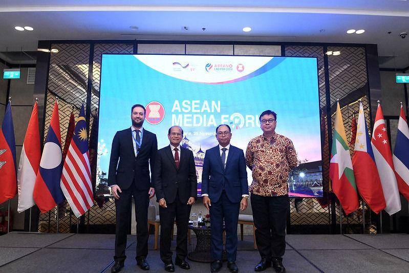 Direktur Jenderal Departemen ASEAN Kementerian Luar Negeri Laos, Chatoulong Bouasisavath, dalam ASEAN Media Forum 2024 (dok. ASEAN Secretariat/Fitriana Valencia)