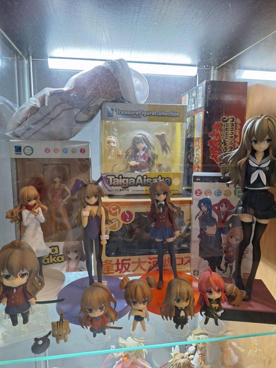 potret koleksi Toradora! (reddit.com/r/toradora)