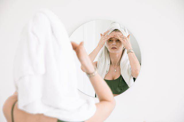Ilustrasi kebiasaan meningkatkan self-image(Pexel.com/KATRIN BOLOVTSOVA)
