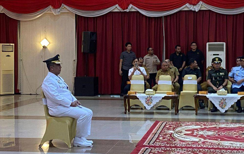 Roni Rakhmat saat akan dilantik sebagai Pj Wali Kota Pekanbaru (IDN Times/ Fanny Rizano)