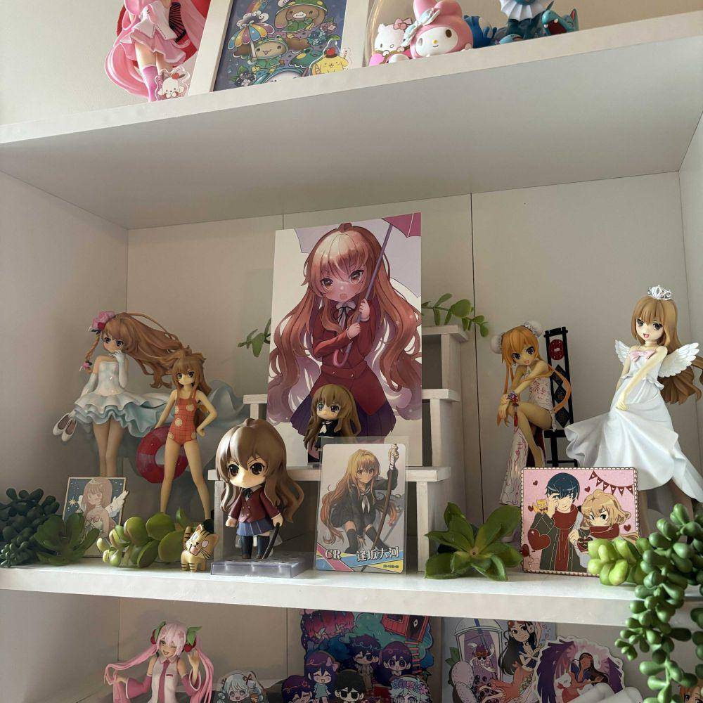 potret koleksi Toradora! (reddit.com/user/luigislefttitty)
