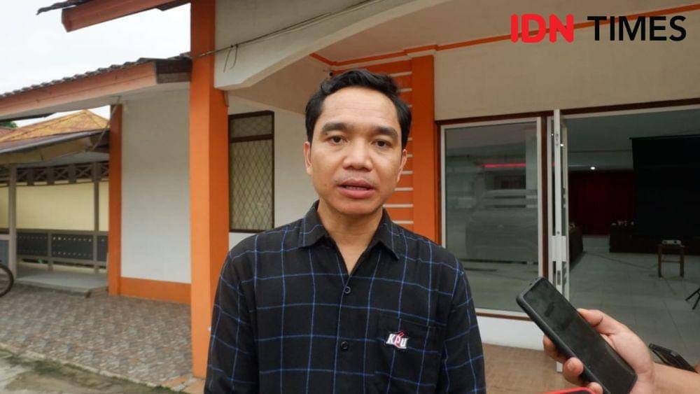 Ketua KPU Landak, Lisanto. (IDN Times/istimewa).