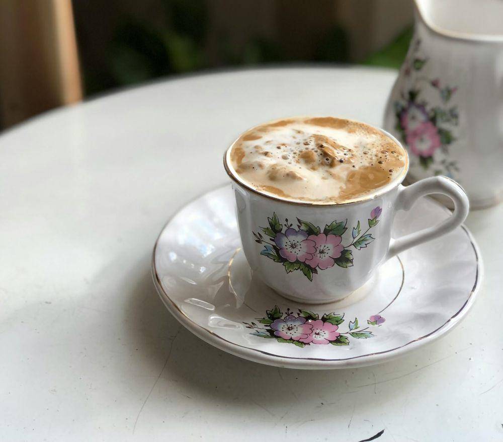 ilustrasi gingerbread latte khas Jerman (pexels.com/Merve Tülek)