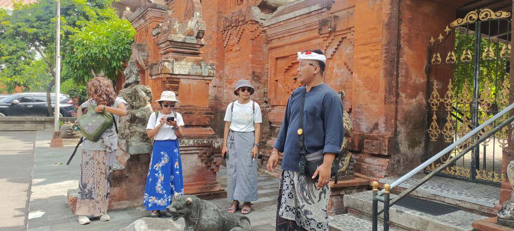 Refleksi dari Walking Tour di Puri Pemecutan, Hidup Adalah Perjuangan