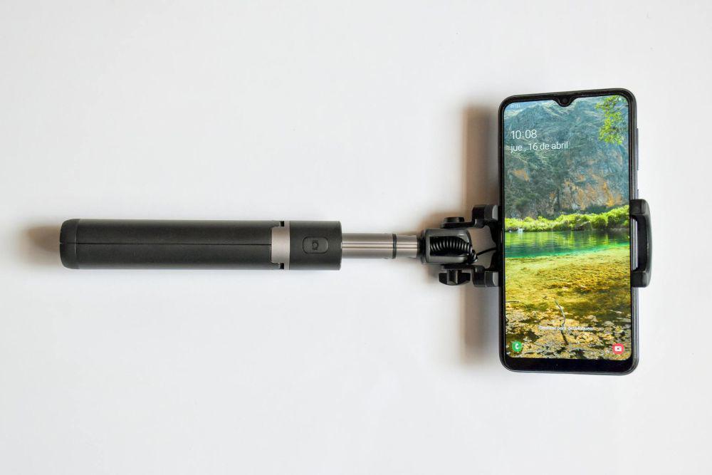 5 Tongsis Premium yang Wajib Dimiliki, Selfie Like a Pro