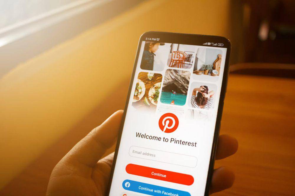 ilustrasi aplikasi pinterest (pexels.com/indra projects)