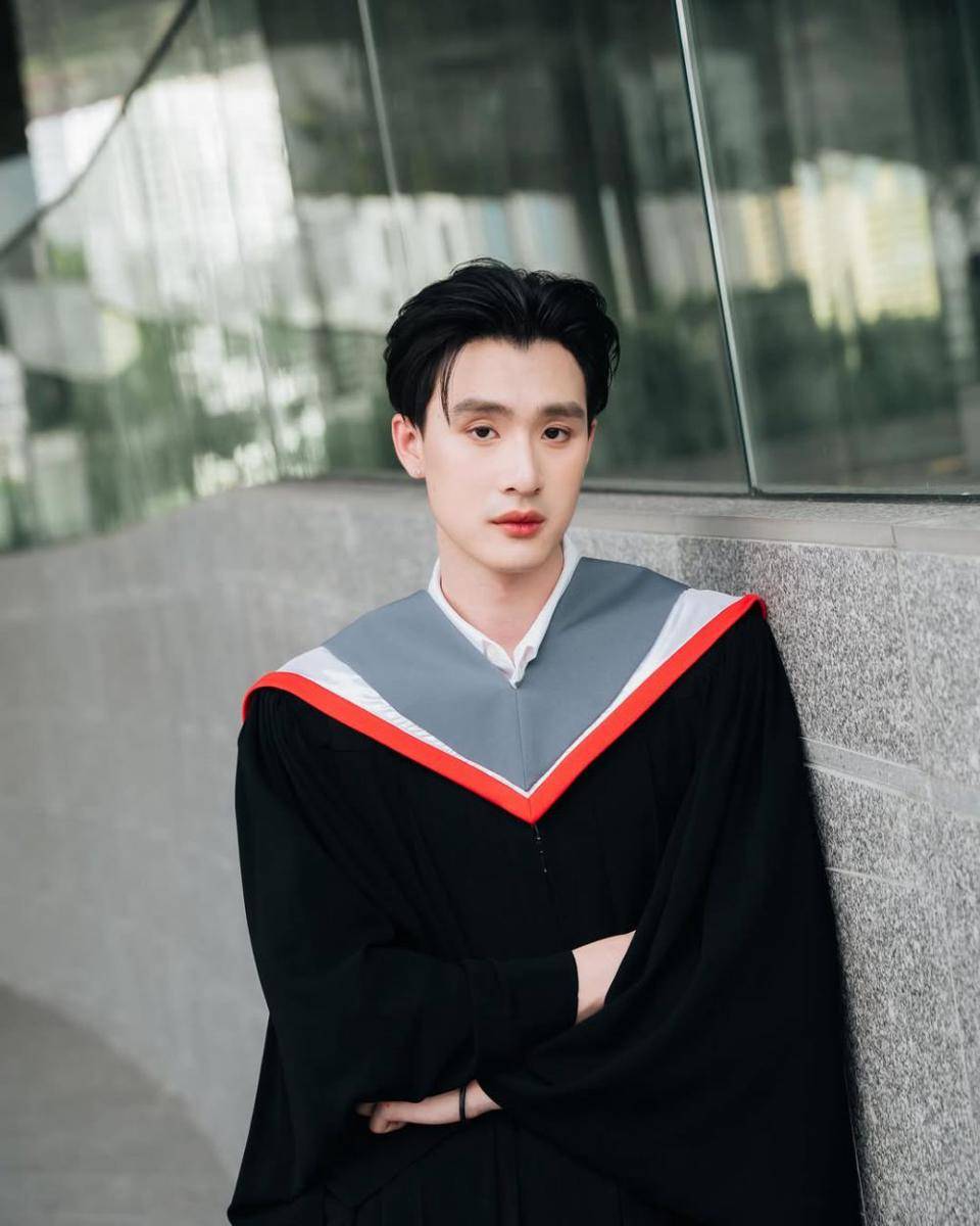 Tee Teeradach (instagram.com/tee_vtp)