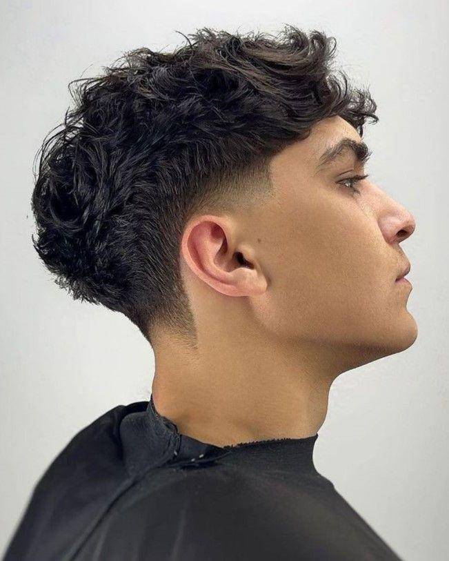Model rambut taper fluffy (pinterest.com)