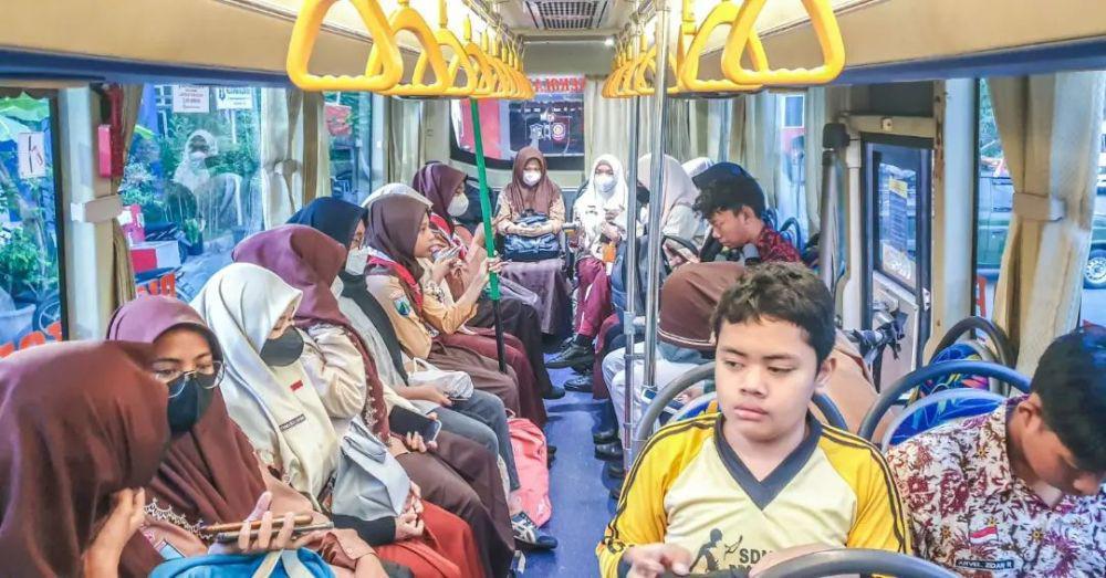 5.665 Siswa Surabaya Sudah Gunakan Bus Sekolah