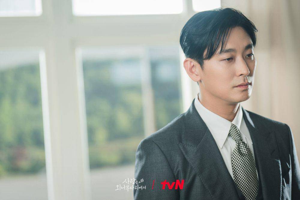still cut drama Love Your Enemy (x.com/CJnDrama)