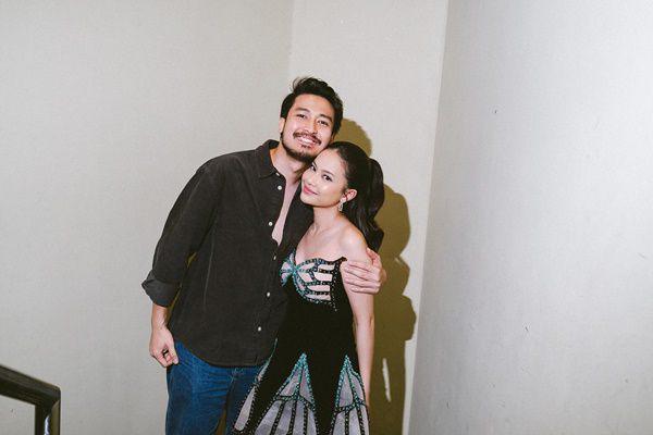 7 Potret Anniversary Pertama Pernikahan Hanggini dan Luthfi Aulia