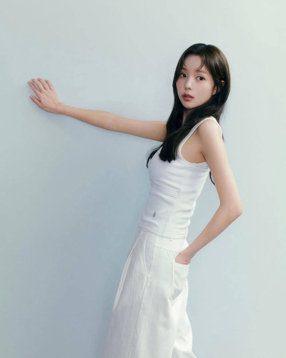 inspirasi daily outfit ala Chae Soo Bin (instagram.com/soobinms)