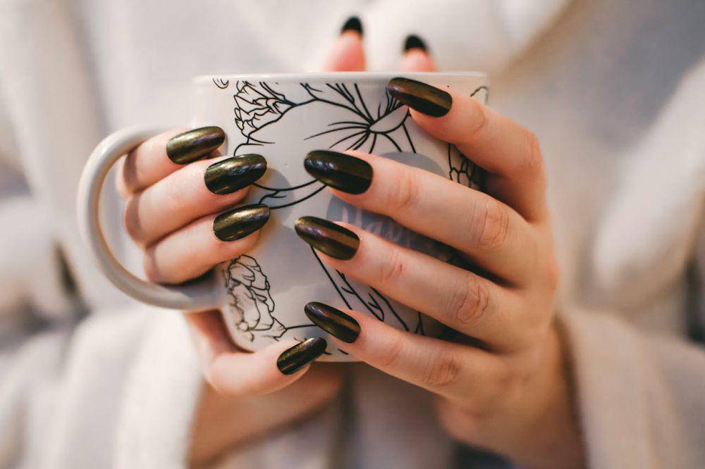 ilustrasi nail art (pexels.com/Lisa Fotios)