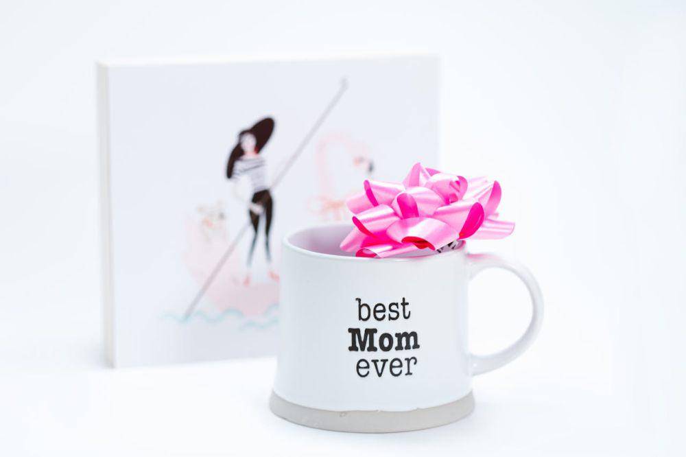ilustrasi mug dengan tulisan personal (pexels.com/RDNE Stock project)