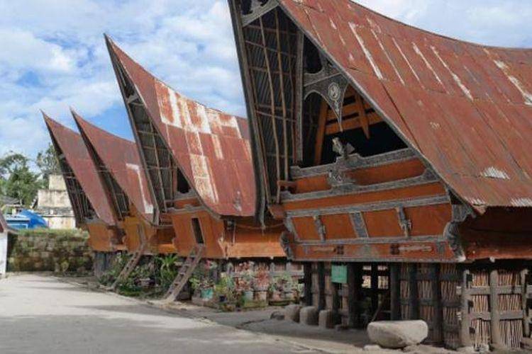 Rumah Bolon (Disbudparekraf Sumut)