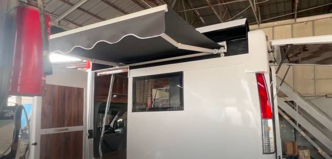 potret modifikasi food truck (dok. youtube.com/Satu Pilar)