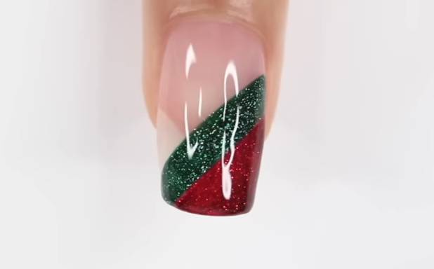ide nail art natal (youtube.com/Gabby Angelique)