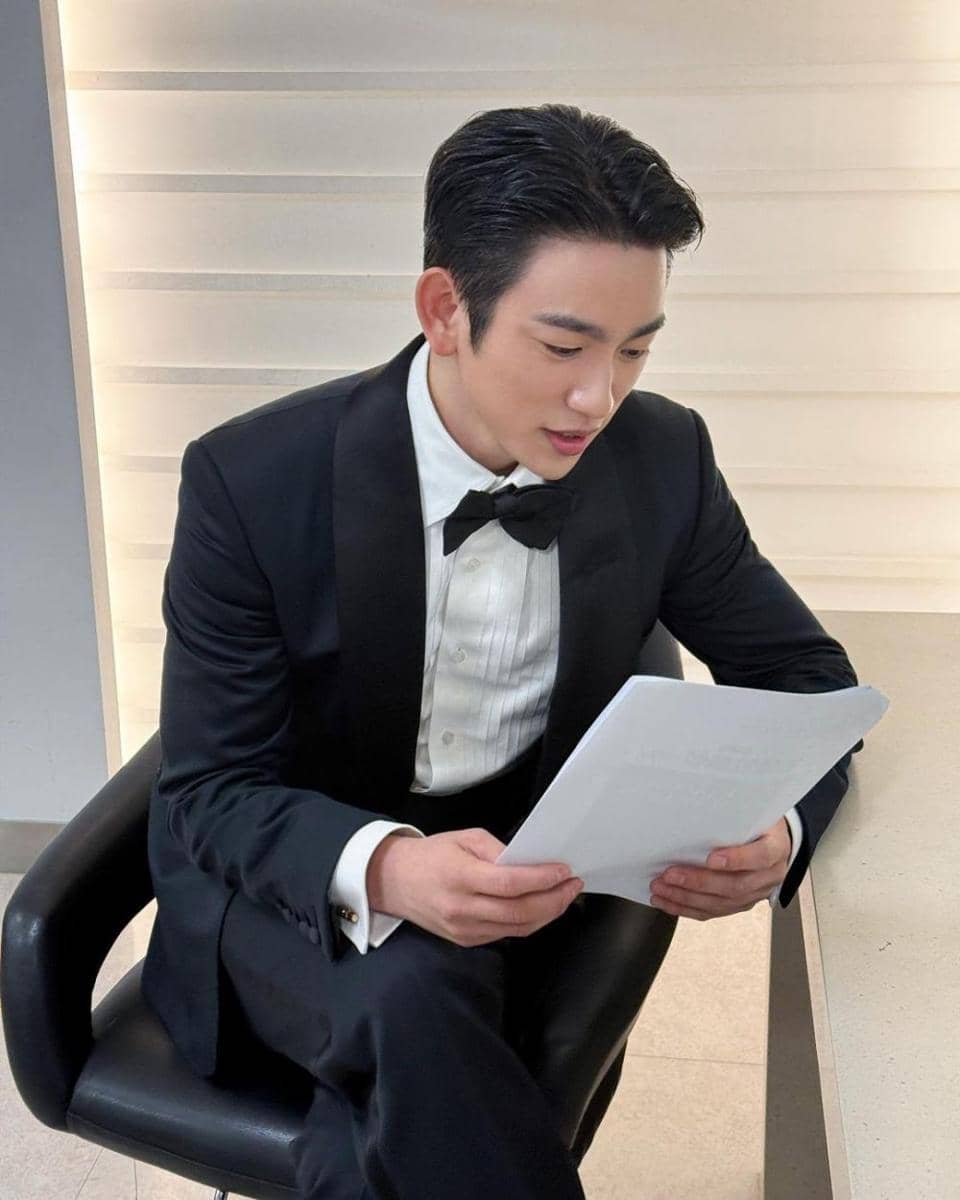 Potret Jinyoung (instagram.com/jinyoung_0922jy)