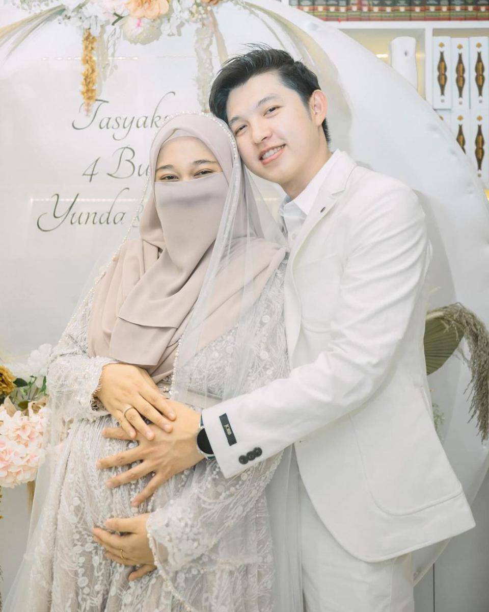 Pengajian empat bulanan istri Dennis Lim (Instagram.com/yundafaisyah)