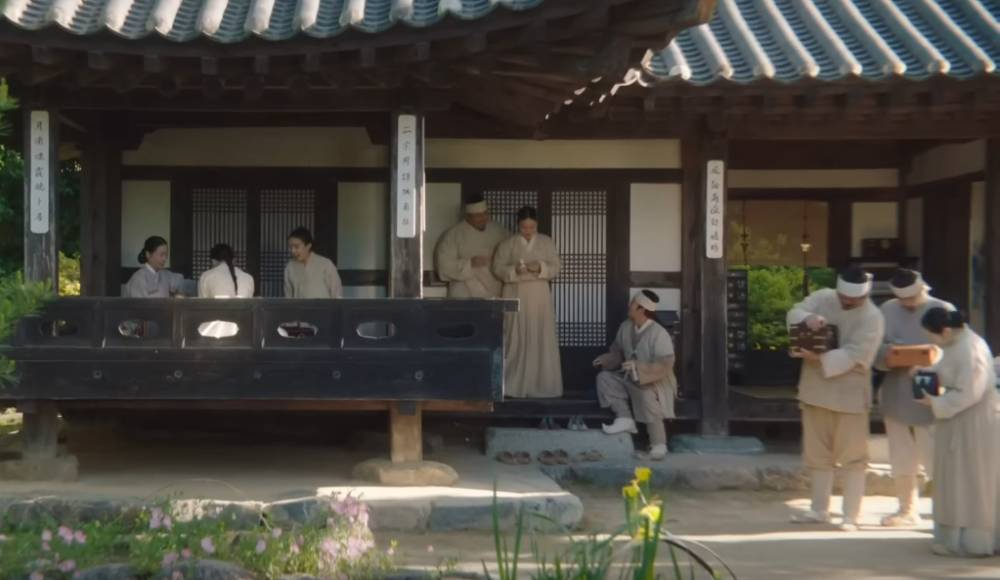 cuplikan drama Korea The Tale of Lady Ok (youtube.com/@JTBCdrama)