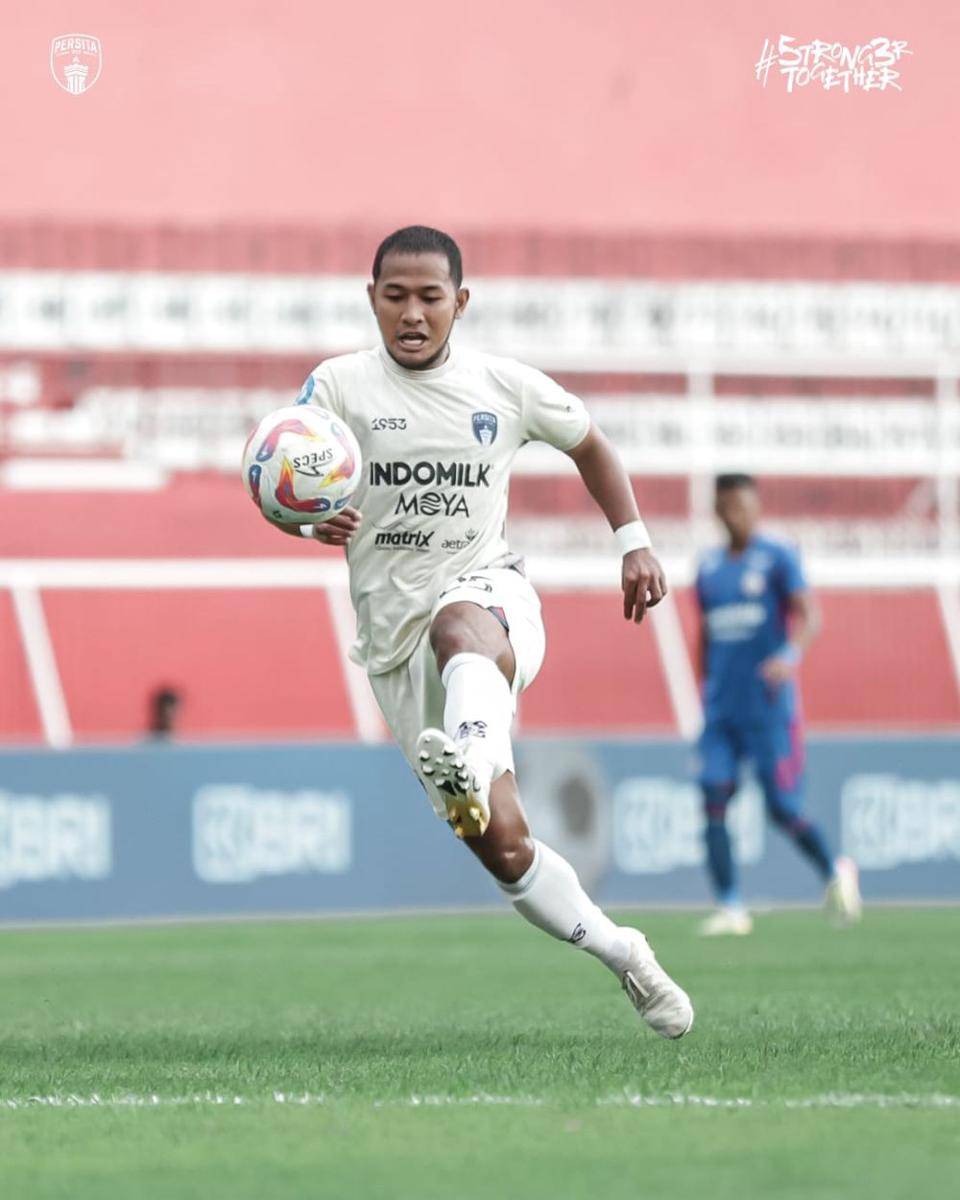 Pemain Persita Tangerang saat lawan Arema FC. instagram.com/persita.official